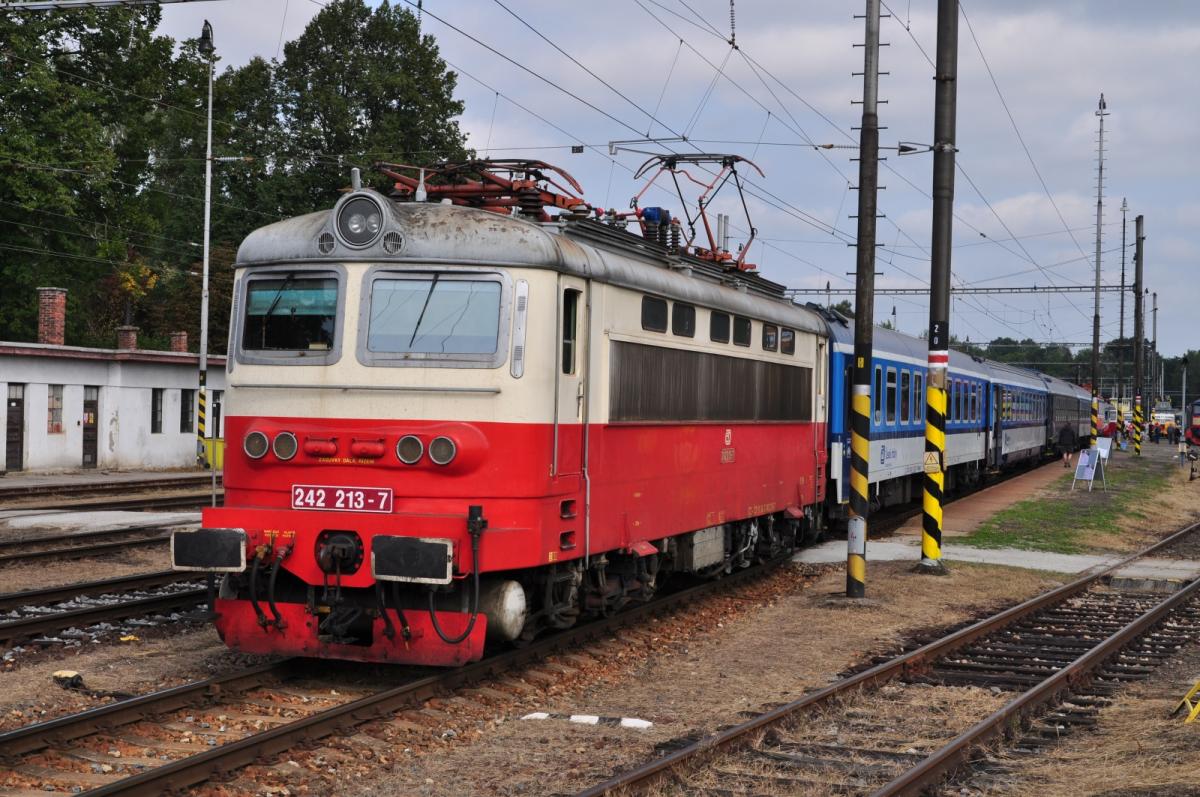 Legendární vozidla československého železničního průmyslu opouštějí aktivní službu