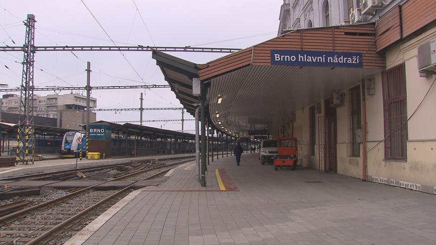 Skončila přestavba zbývajících dvou nástupišť na brněnském hlavním nádraží